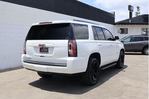 White Frost 2019 GMC Yukon SLT