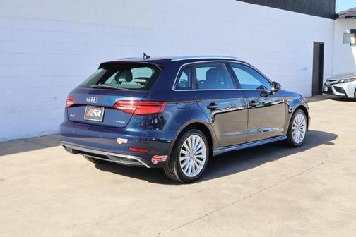 2017 Audi A3 e-tron 1.4T Tech Premium Plus