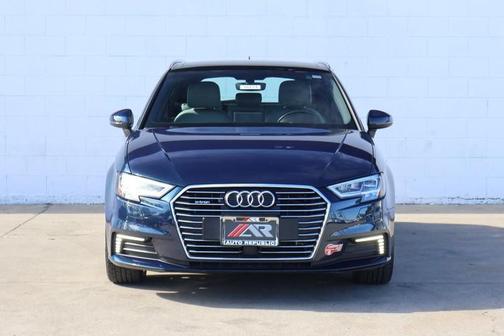 2017 Audi A3 e-tron 1.4T Tech Premium Plus