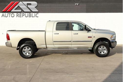 2010 Dodge Ram 2500 SLT Mega Cab