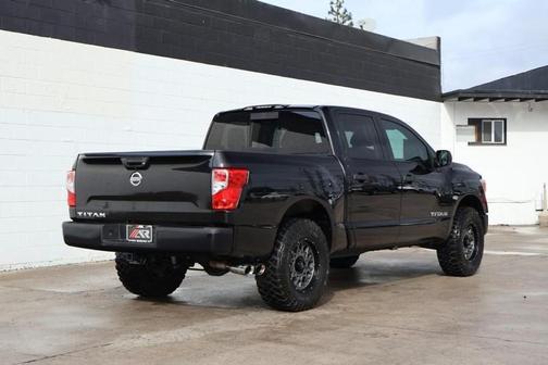 2018 Nissan Titan S