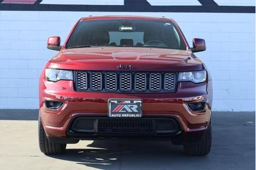 2019 Jeep Grand Cherokee Altitude