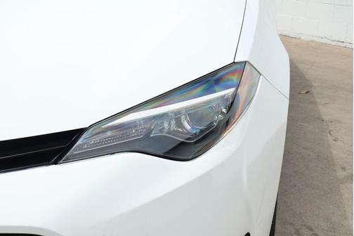 Super White 2019 Toyota Corolla LE