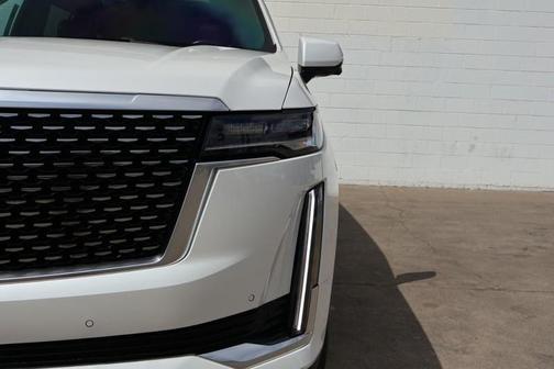 2022 Cadillac Escalade ESV Premium Luxury