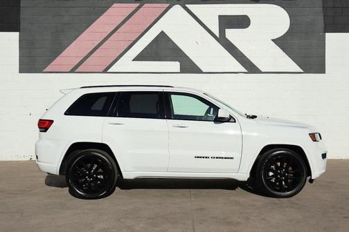 2021 Jeep Grand Cherokee Laredo