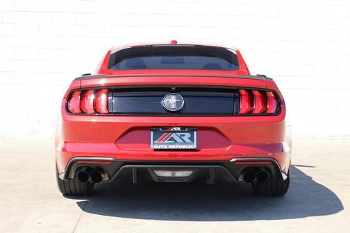 2020 Ford Mustang EcoBoost