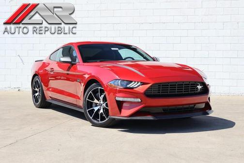 2020 Ford Mustang EcoBoost