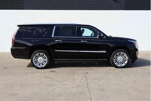 2018 Cadillac Escalade ESV Platinum