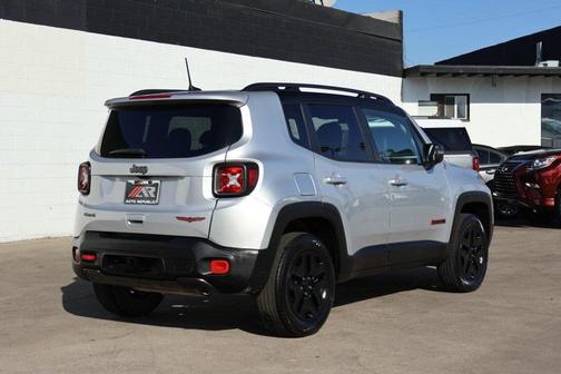 2018 Jeep Renegade Trailhawk