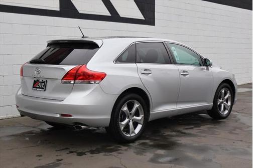 2011 Toyota Venza Base