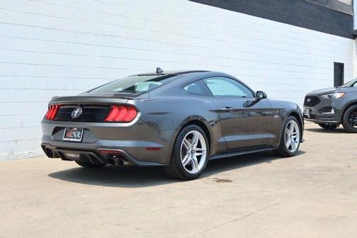 2020 Ford Mustang EcoBoost