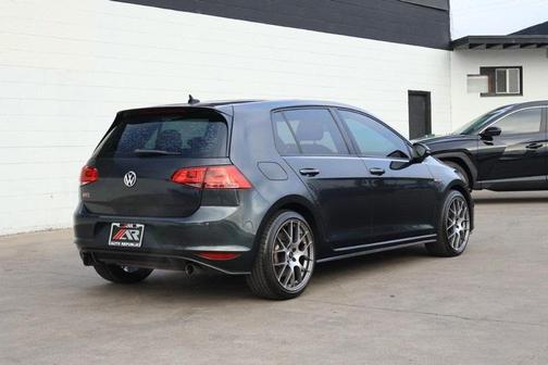 2017 Volkswagen Golf GTI 2.0T Autobahn 4-Door