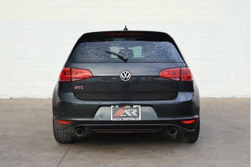 2017 Volkswagen Golf GTI 2.0T Autobahn 4-Door