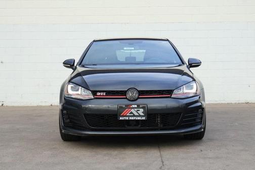 2017 Volkswagen Golf GTI 2.0T Autobahn 4-Door