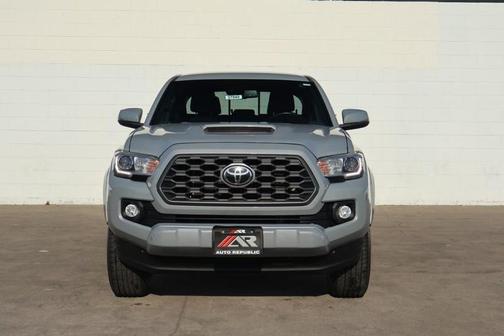 2020 Toyota Tacoma TRD Sport