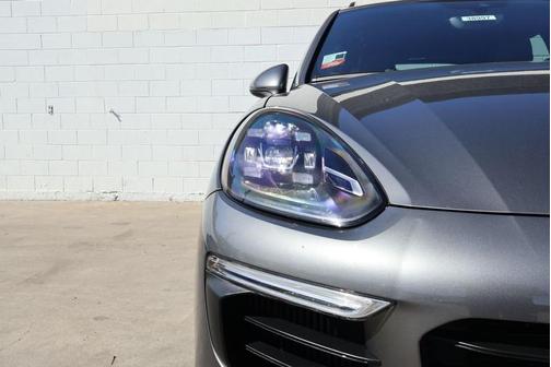2017 Porsche Cayenne S