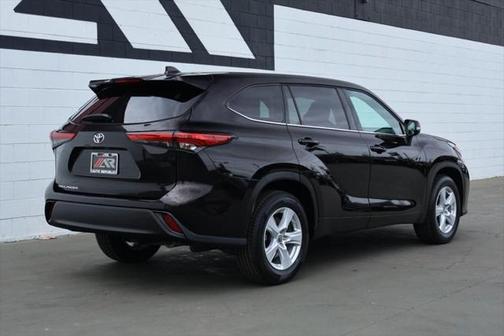 2021 Toyota Highlander L