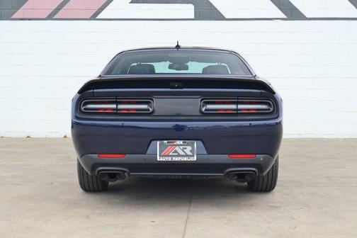 2016 Dodge Challenger R/T Scat Pack