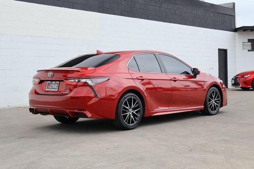2021 Toyota Camry SE