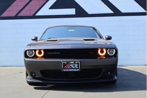 2016 Dodge Challenger R/T Scat Pack