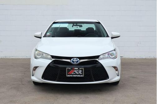 2017 Toyota Camry Hybrid XLE