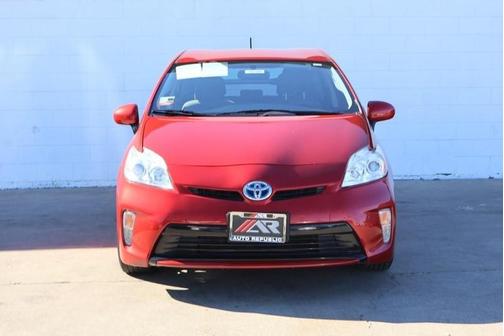 2015 Toyota Prius Two