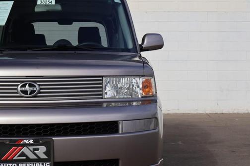 2005 Scion xB Base