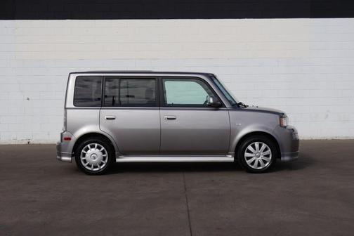 2005 Scion xB Base