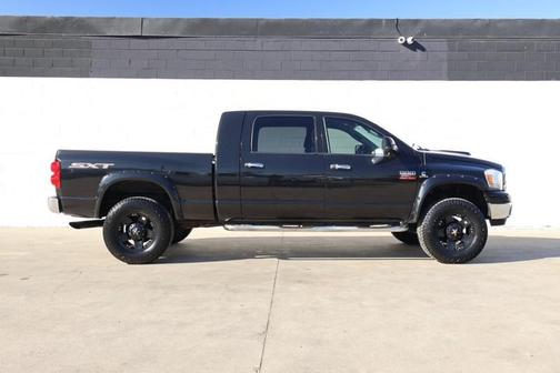 2008 Dodge Ram 2500 SLT Mega Cab
