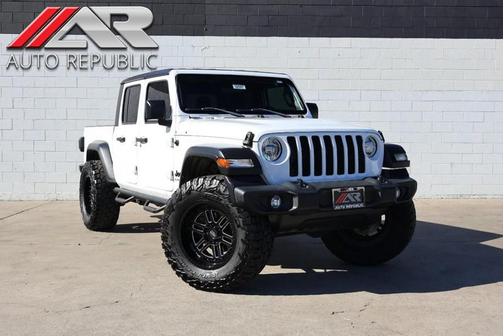 2020 Jeep Gladiator Sport S