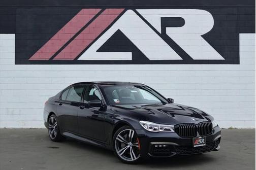 2019 BMW 750 I