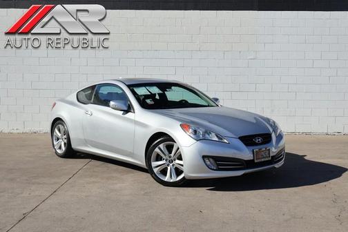 2011 Hyundai Genesis Coupe 3.8 Grand Touring