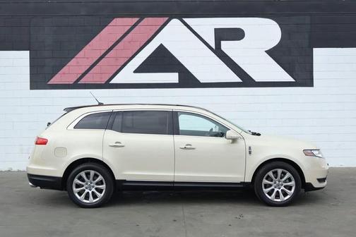 2014 Lincoln MKT 3.7L 7 PASSENGER