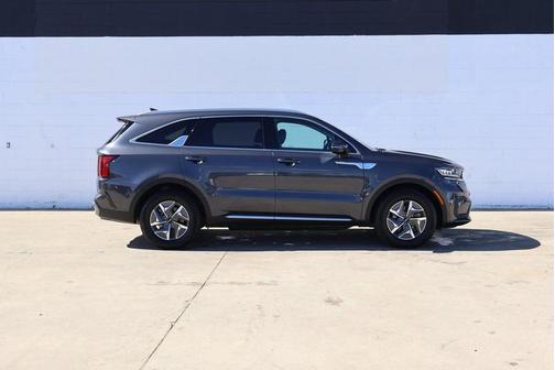 2022 Kia Sorento Hybrid S