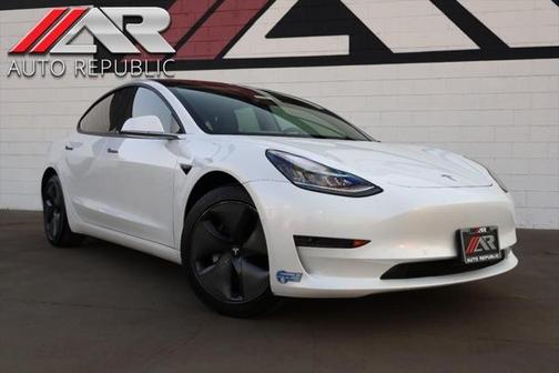 2020 Tesla Model 3 Standard Range Plus