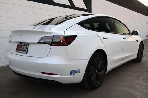 2020 Tesla Model 3 Standard Range Plus