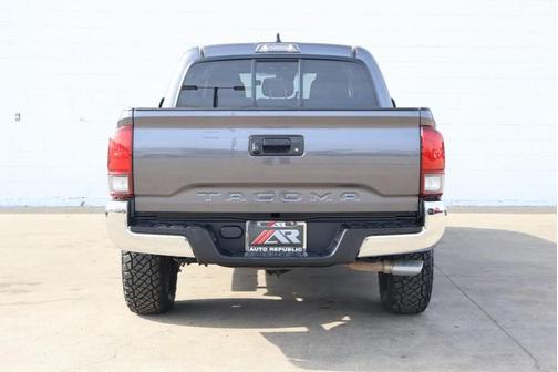 2020 Toyota Tacoma SR