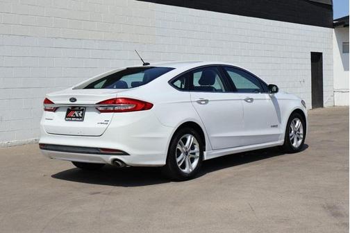2018 Ford Fusion Hybrid SE