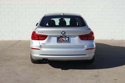 2018 BMW 330 Gran Turismo xDrive