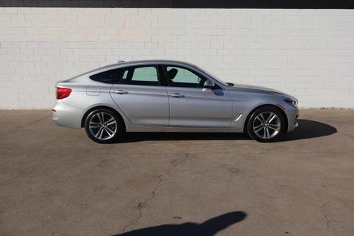 2018 BMW 330 Gran Turismo xDrive