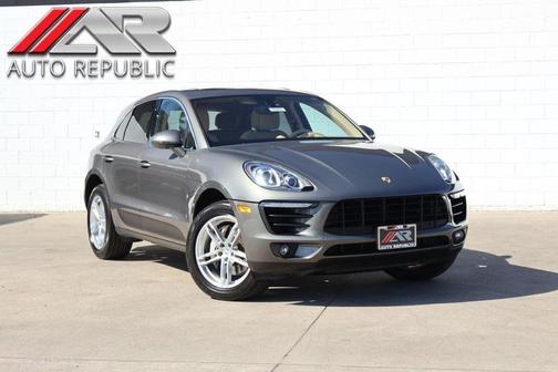 2016 Porsche Macan S