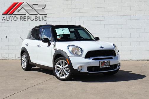 2012 MINI Cooper S Countryman Base