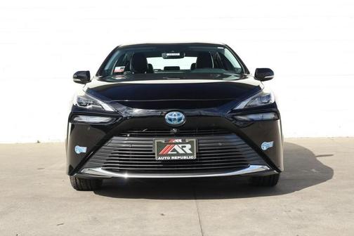 2021 Toyota Mirai Base