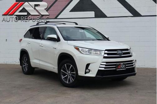 2017 Toyota Highlander Hybrid XLE
