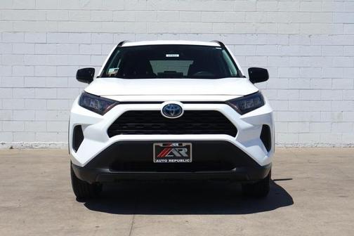 2020 Toyota RAV4 Hybrid LE