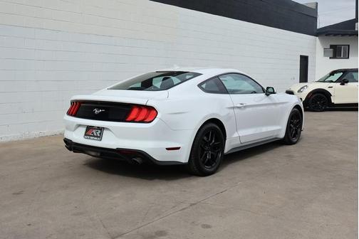 2023 Ford Mustang EcoBoost