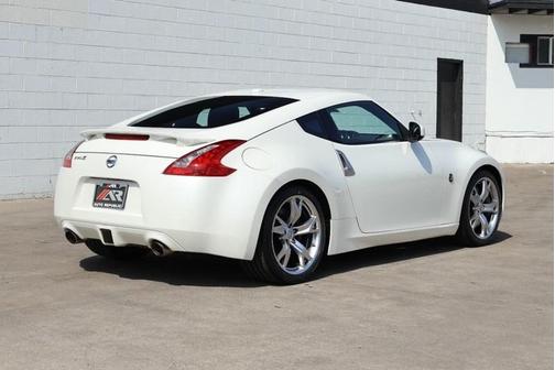 2009 Nissan 370Z Touring
