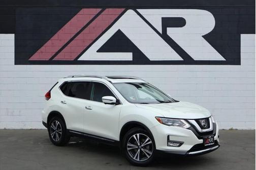 2017 Nissan Rogue SL