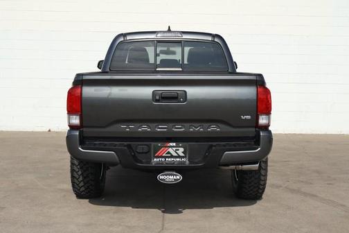 2016 Toyota Tacoma SR5