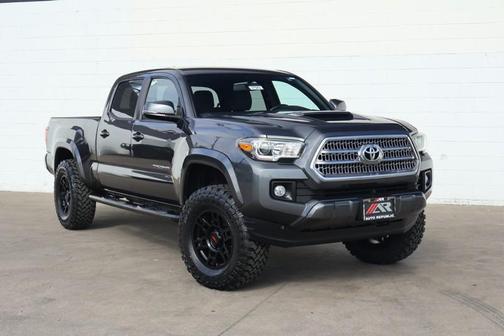 2016 Toyota Tacoma SR5